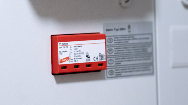 Ueberspannungsleiter_Slider2